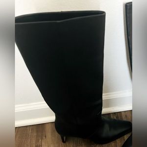 Women H&M tall black boots size 39 (US 8).
